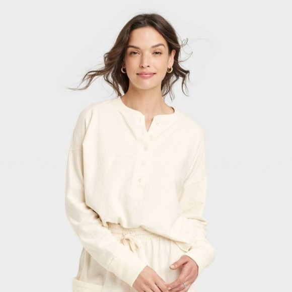 🎩🗝️$25 NWT Universal Thread 100% Cotton Crème Lightweight Henley - Picture 3 of 8